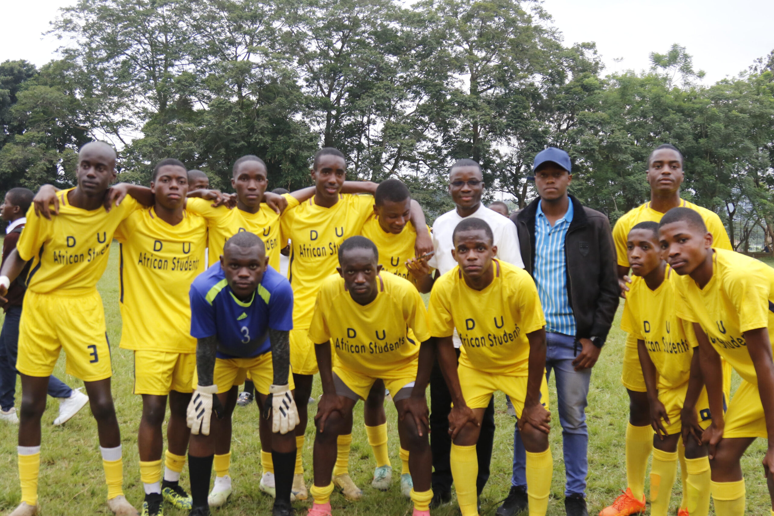 COLLÈGE ALFAJIRI : RENCONTRE SPORTIVE AVEC LES ÉLÈVES DU COMPLEXE SCOLAIRE LAPEREAUX